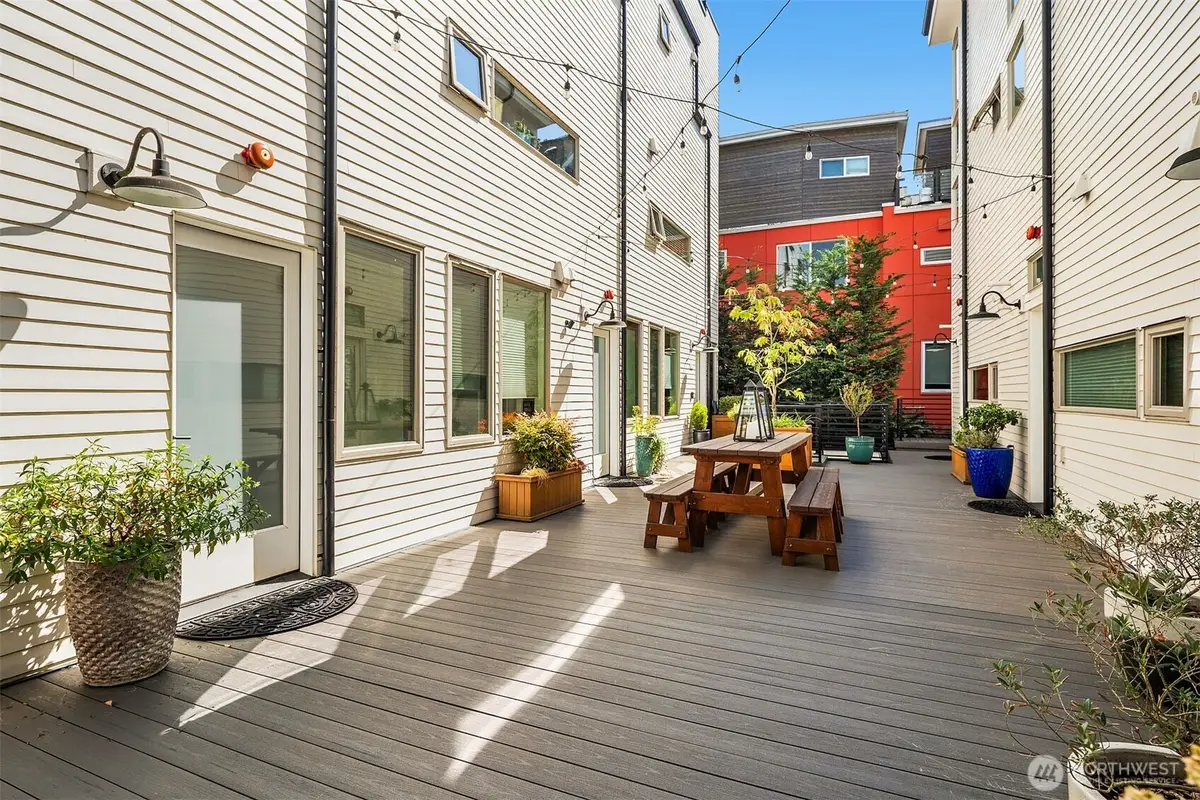 1537 Grandview Place E #D, Seattle, WA 98112 - #1