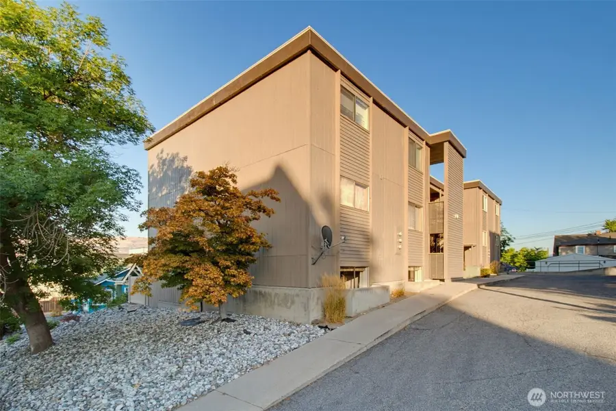 429 King Street #311, Wenatchee, WA 98801 - #3