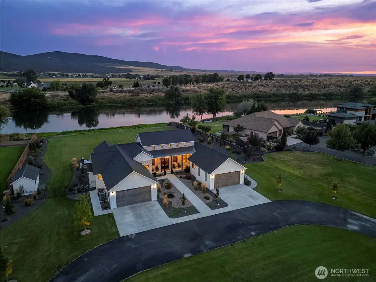 175407 Rivers Edge Drive, Prosser, WA 99350 - #1