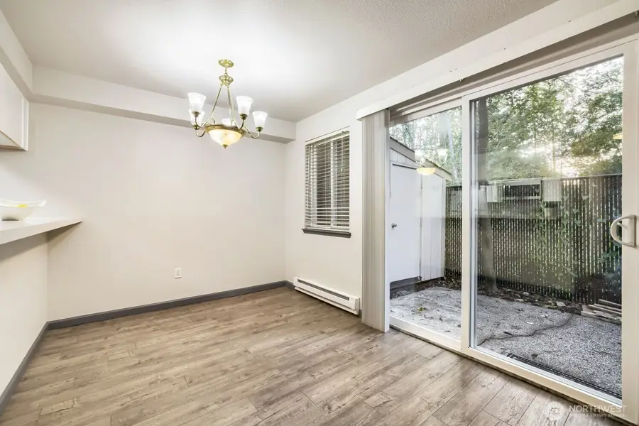 115 124 Street Se #B4, Everett, WA 98208 - #3