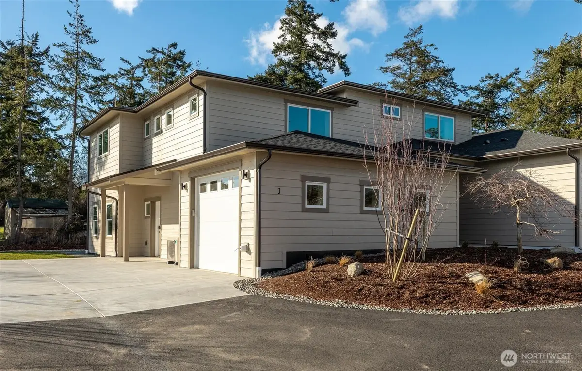 205 NE Third Street, Coupeville, WA 98239 - #1