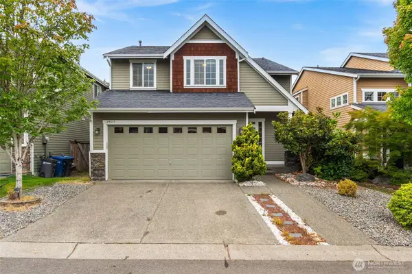24015 221st Lane Se, Maple Valley, WA 98038