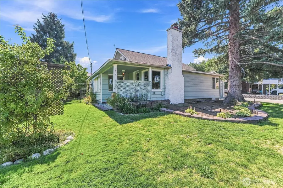 1647 Washington Street, Wenatchee, WA 98801 - #2