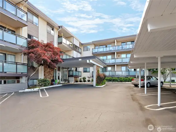 510 Forsyth Lane #210, Edmonds, WA 98020