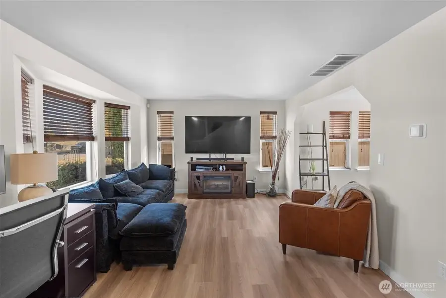 1506 S Cushman Avenue, Tacoma, WA 98405 - #3