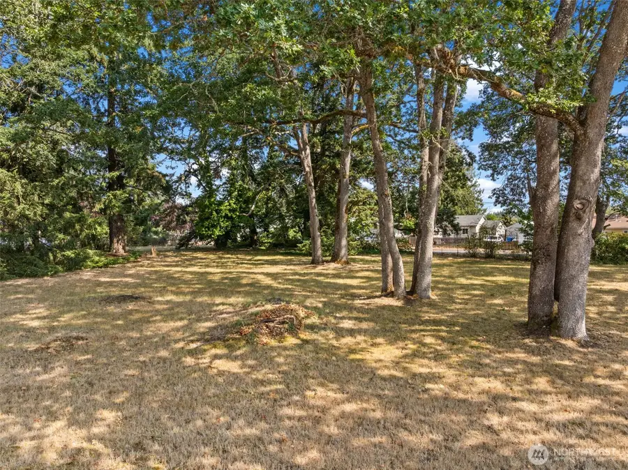 15202 Washington Avenue Sw, Lakewood, WA 98498 - #2