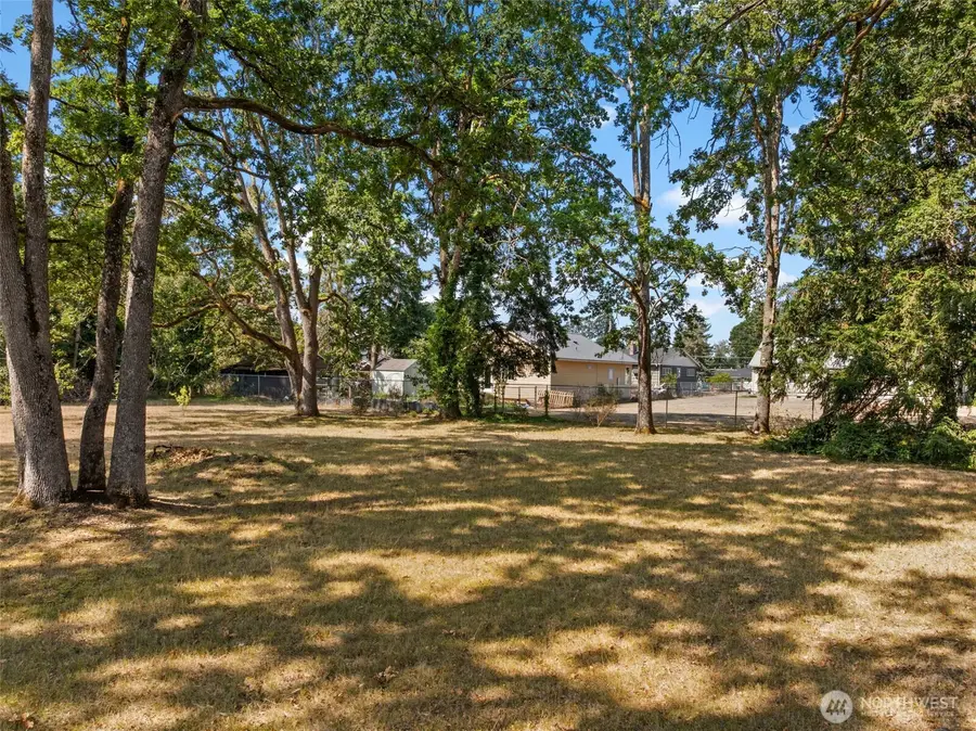15202 Washington Avenue Sw, Lakewood, WA 98498 - #3