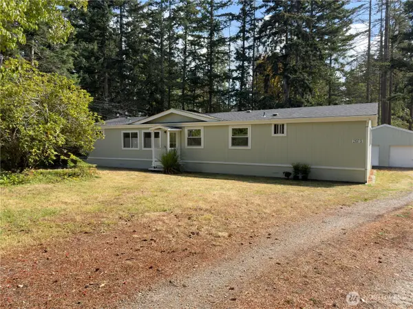 2197 Parker Road, Camano Island, WA 98282