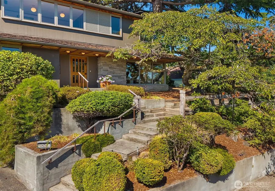3023 E Laurelhurst Drive Ne, Seattle, WA 98105 - #2