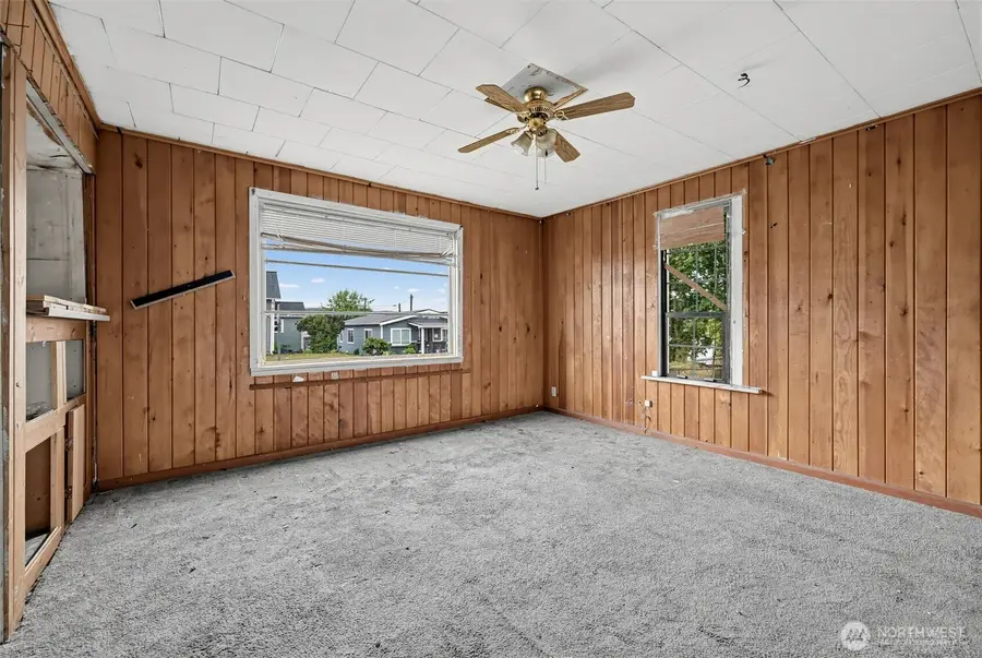 842 NW New York Avenue, Chehalis, WA 98532 - #3