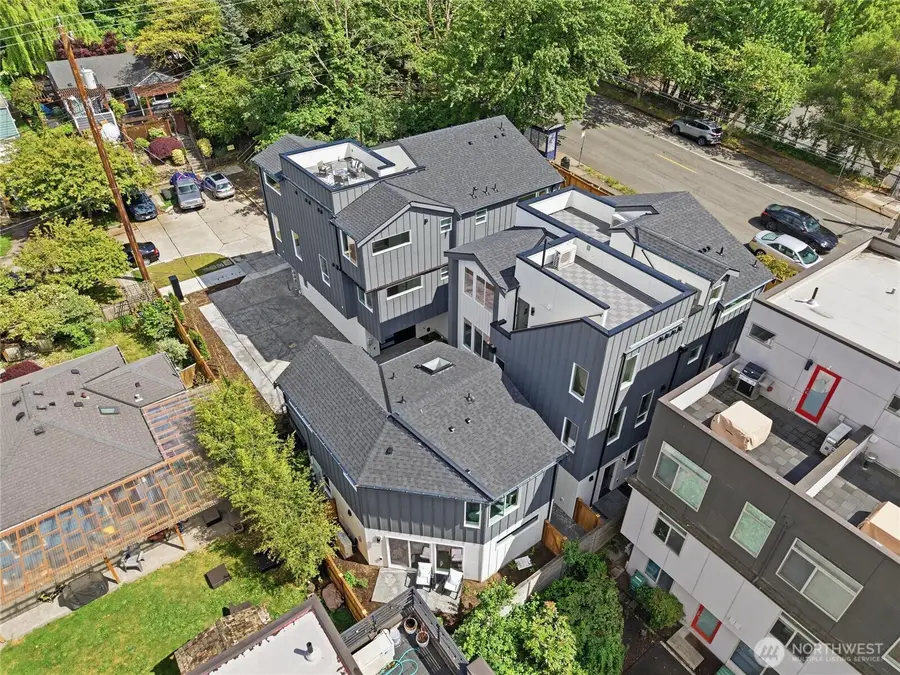 1401 29th Avenue, Seattle, WA 98122 - #2