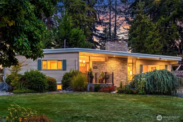 1015 Fir Park Lane, Fircrest, WA 98466