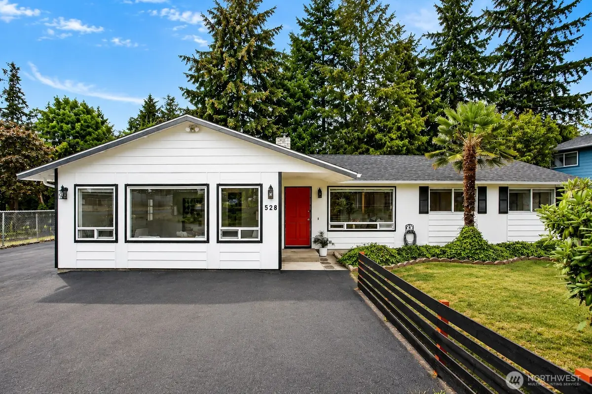 528 SW 118th Street, Seattle, WA 98146 - #1