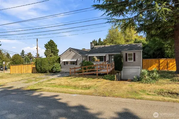 10454 2nd Avenue S, Seattle, WA 98168