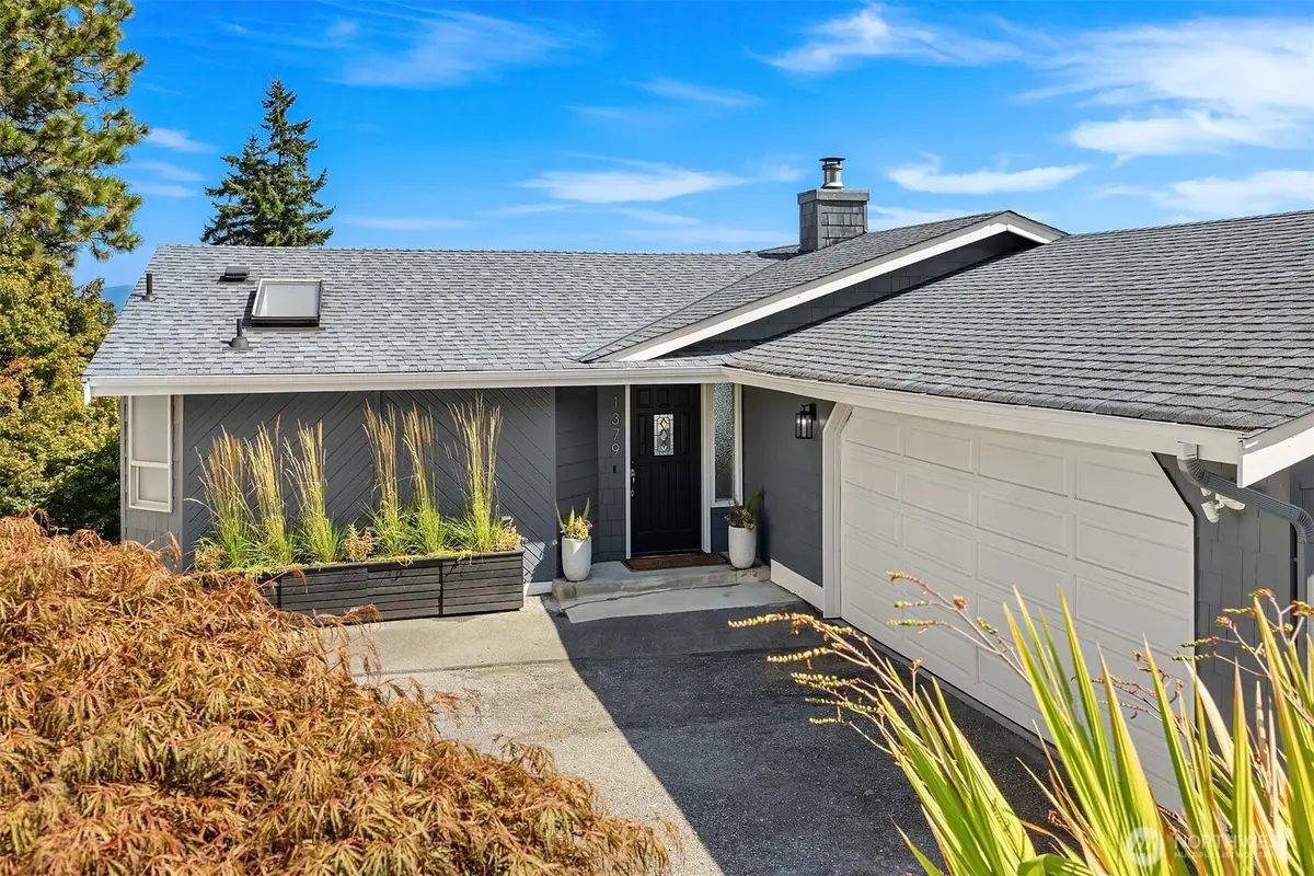 1379 SE Camano Drive, Camano Island, WA 98282 - #1