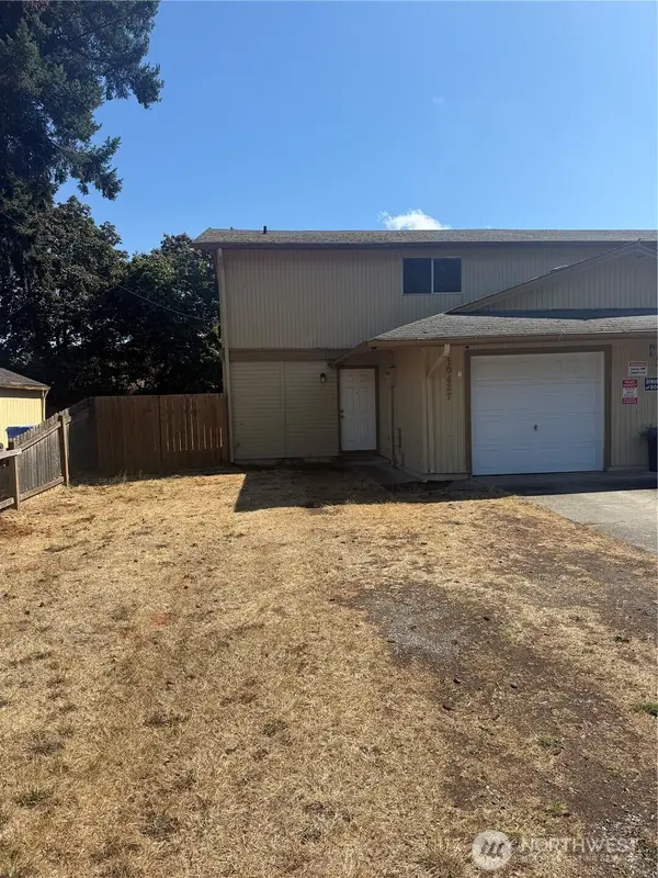 10427 13th Avenue Ct S, Tacoma, WA 98444