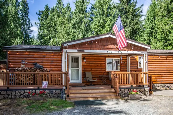18716 215th Avenue E, Orting, WA 98360