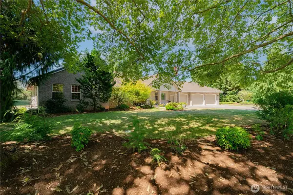 10800 NW 13th Place, Salmon Creek, WA 98685