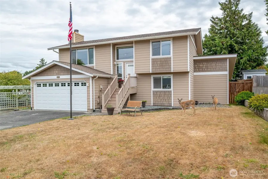 809 NE Perkins Street, Coupeville, WA 98239 - #2