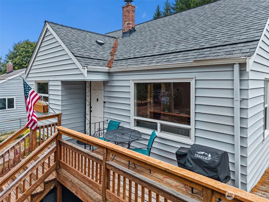 224 Bremerton Boulevard W, Bremerton, WA 98312 - #3