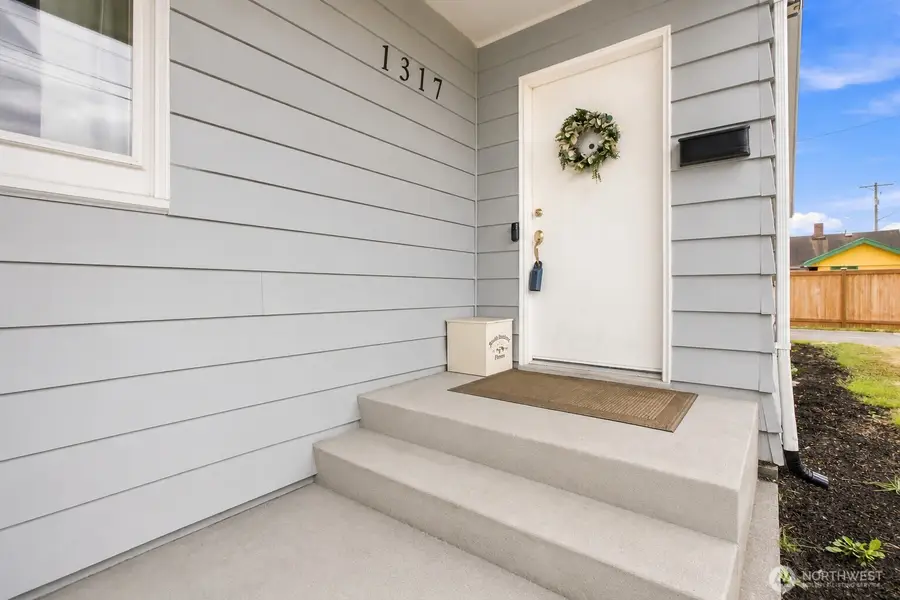 1317 47th Avenue E, Fife, WA 98424 - #2