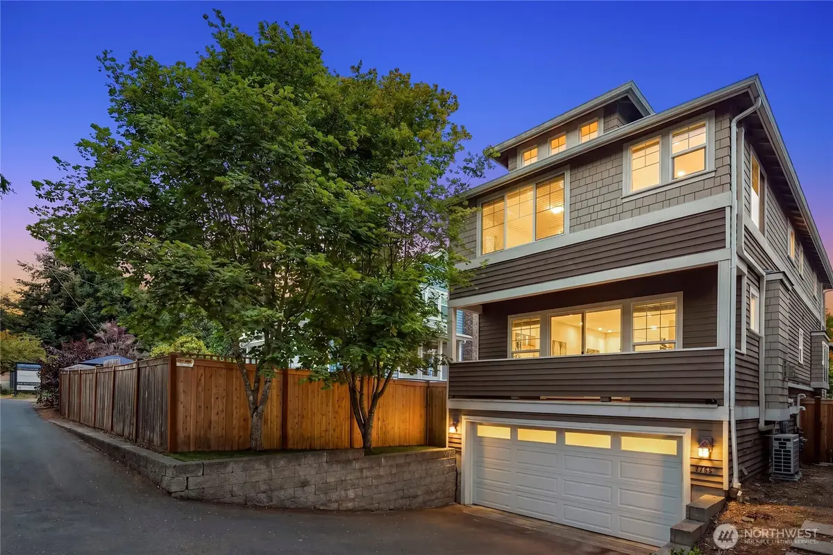 7755 35th Avenue Ne, Seattle, WA 98115 - #1