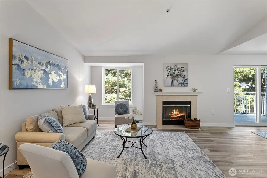 11002 SE Petrovitsky Road #D302, Renton, WA 98055 - #2