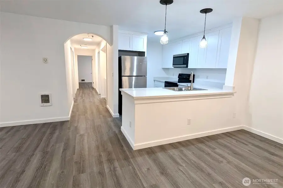 975 Aberdeen Avenue Ne #A101, Renton, WA 98056 - #2