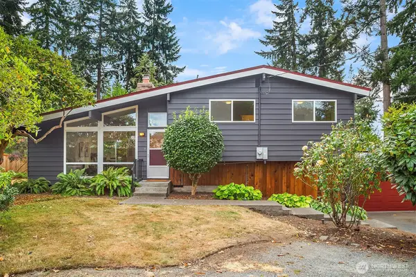 8124 213th Street Sw, Edmonds, WA 98026