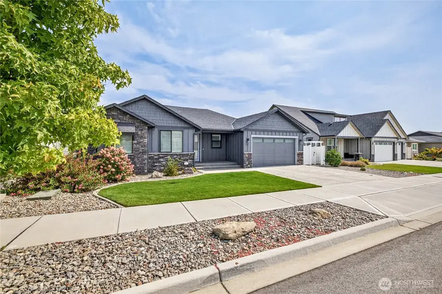 1009 Mountain Springs Drive, Wenatchee, WA 98801 - #2