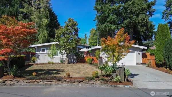 16626 SE 9th Street, Bellevue, WA 98008