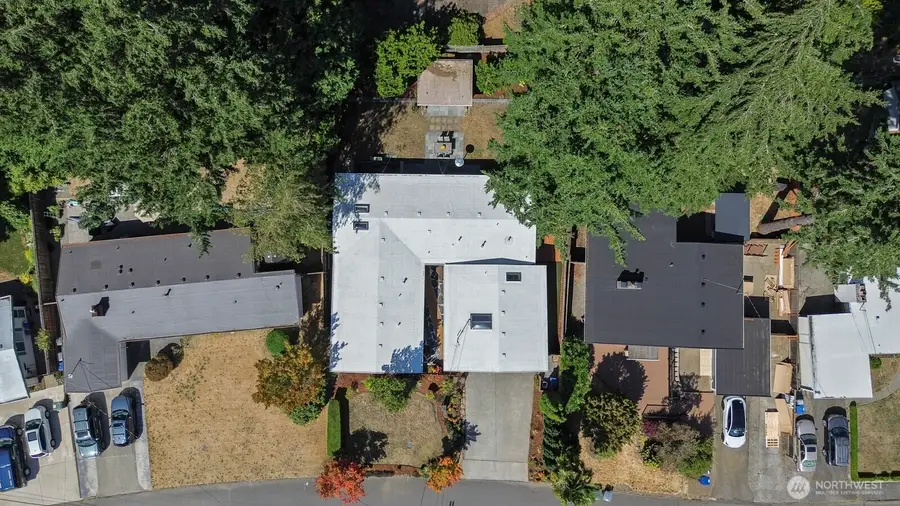 16626 SE 9th Street, Bellevue, WA 98008 - #2