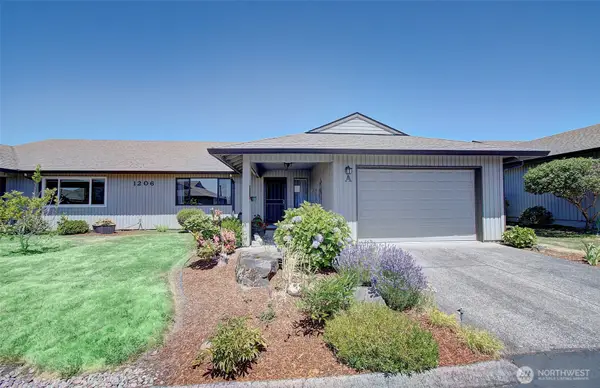 1206 133rd Street #A, Salmon Creek, WA 98685