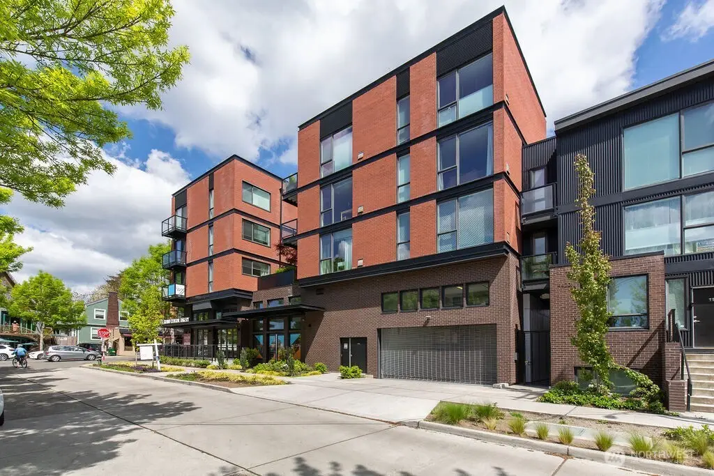 1601 N 45th Street #214, Seattle, WA 98103 - #1