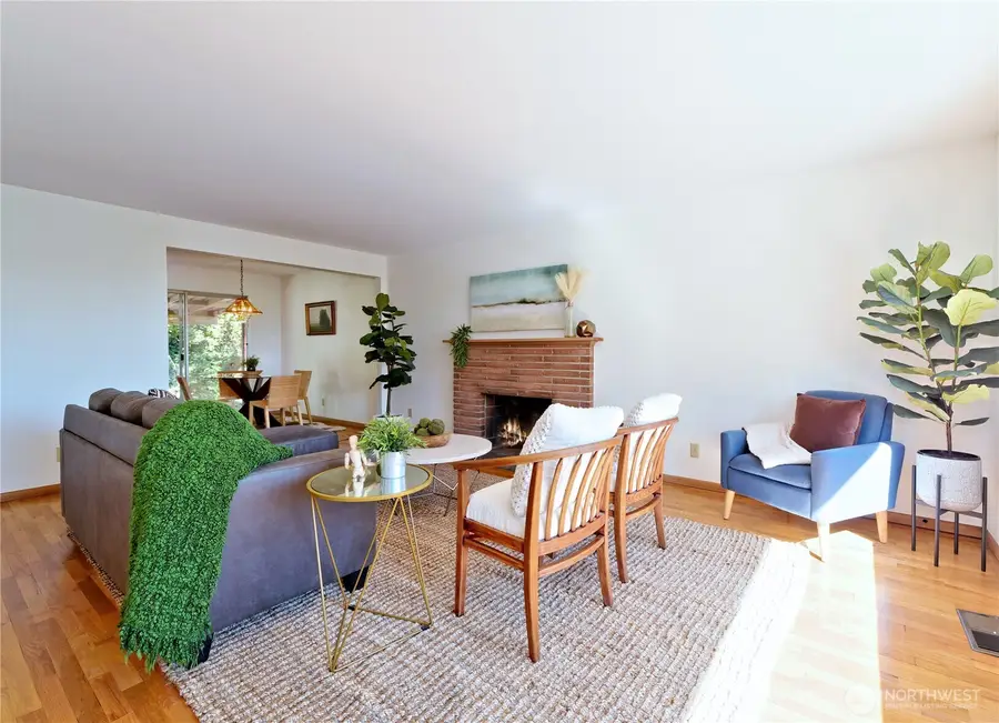 8004 S 134th Street, Seattle, WA 98178 - #3