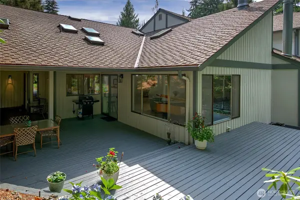 1805 Village Green Drive #24, Mill Creek, WA 98012