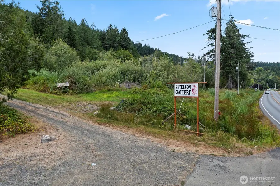 21431 N Us Hwy 101, Hoodsport, WA 98548 - #3