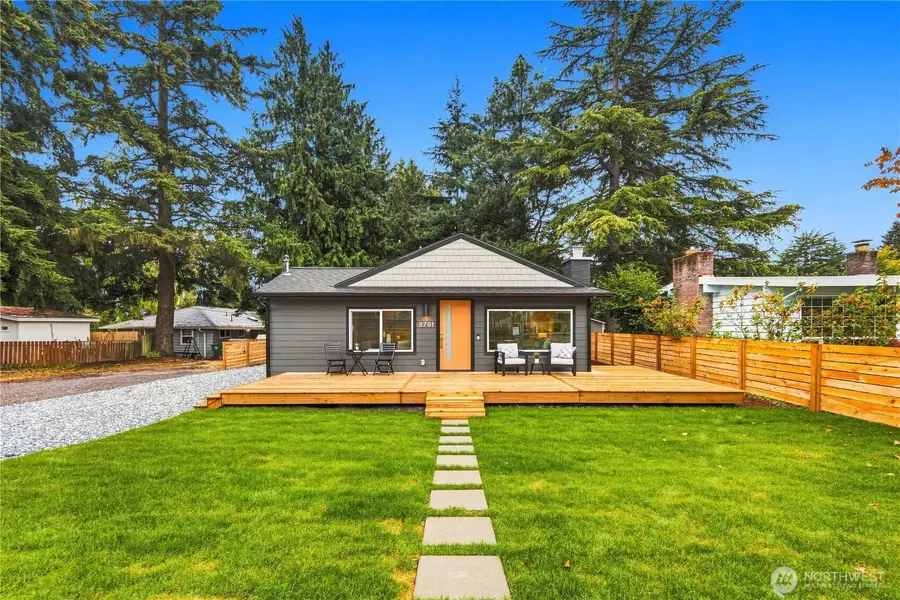 3701 SW 105th Street, Seattle, WA 98146 - #2