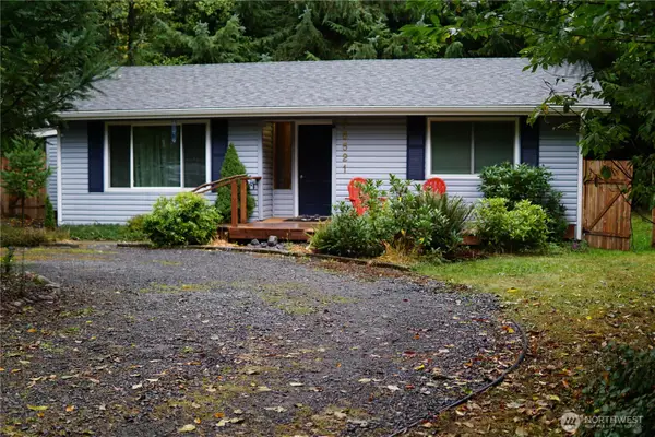 55521 315th Avenue E, Ashford, WA 98304