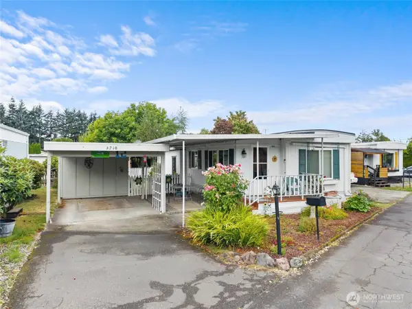 5210 71st Avenue Ct E #33, Puyallup, WA 98371