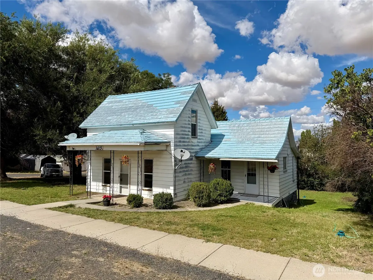 105 SE Pope Avenue, Wilbur, WA 99185 - #1