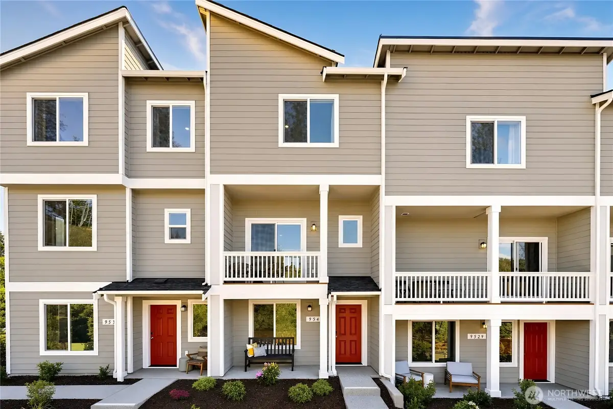 9674 Mineral Avenue Nw, Silverdale, WA 98383 - #1