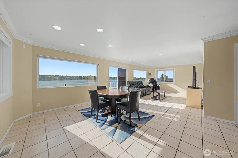 1317 W Lakeside Drive, Moses Lake, WA 98837 - #3