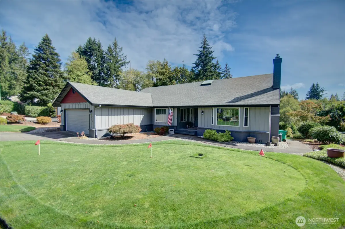 3737 Goldcrest Heights Nw, Olympia, WA 98502 - #1