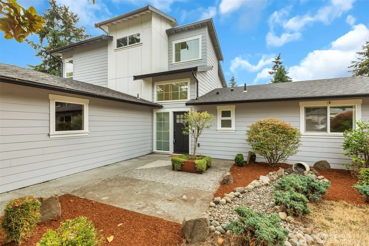 1015 S 202nd Street, Des Moines, WA 98198 - #1