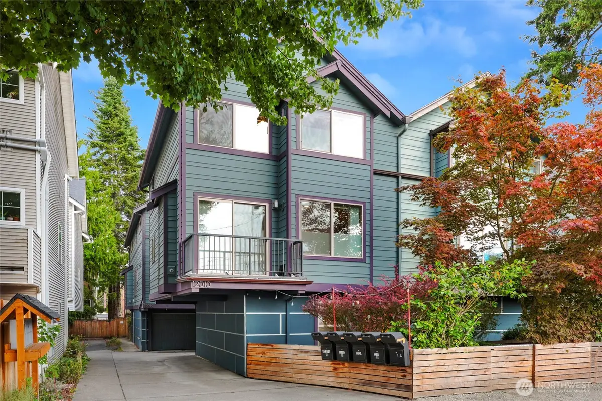 12010 31st Avenue Ne #B, Seattle, WA 98125 - #1