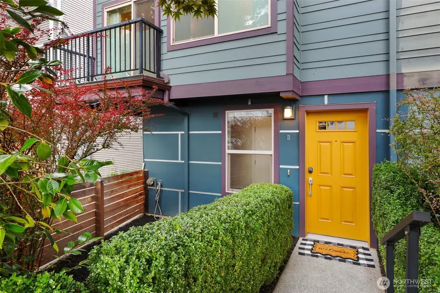 12010 31st Avenue Ne #B, Seattle, WA 98125 - #2