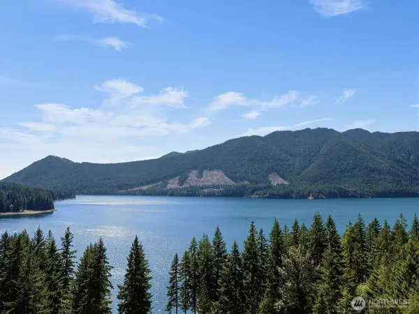 150 N Potlatch Drive N, Hoodsport, WA 98548