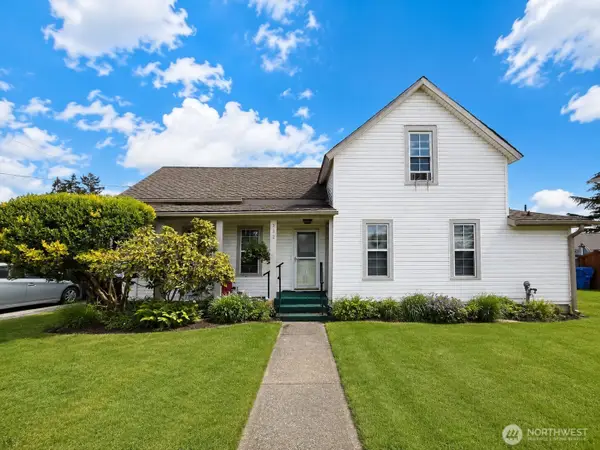 312 Taylor Street Sw, Orting, WA 98360