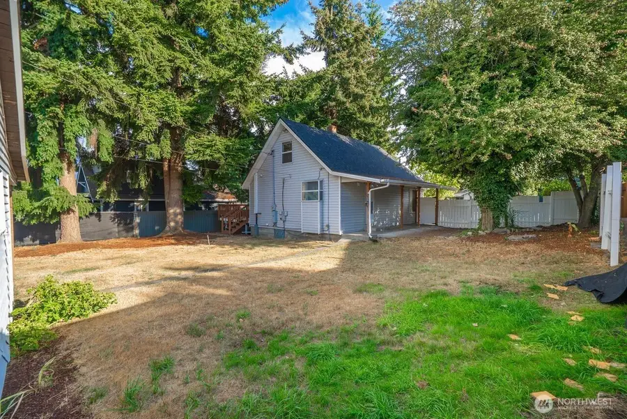 821 E 60th Street, Tacoma, WA 98404 - #3
